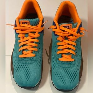 Nike Air Max sz 11.5